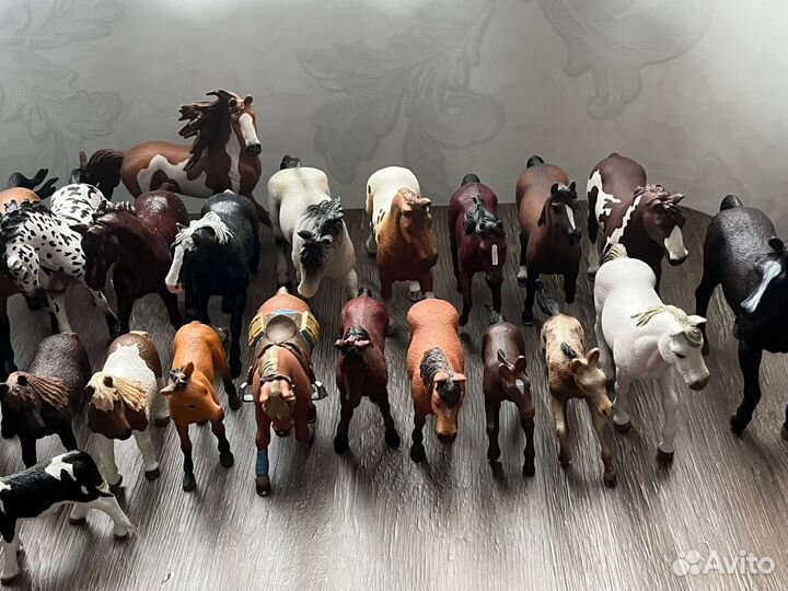 Фигурки лошадей schleich, papo, mojo и другие