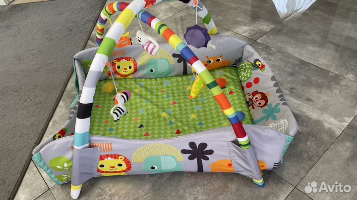 Развивающий коврик