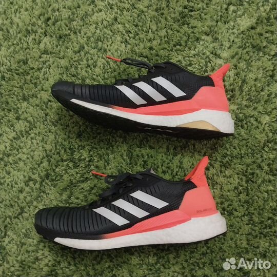 Кроссовки Adidas boost 42 размер, оригинал