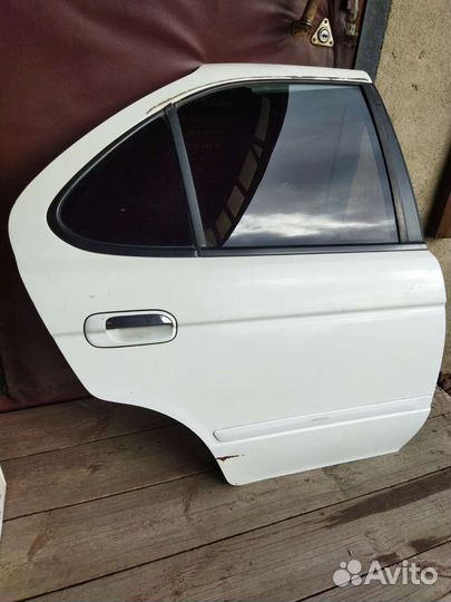Двери на Nissan Sanny