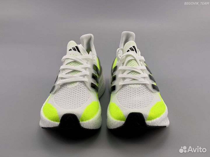 Беговые кроссовки adidas ultraboost 24