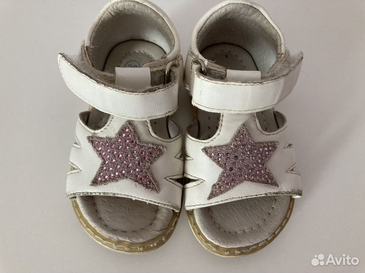 Сандали для девочек