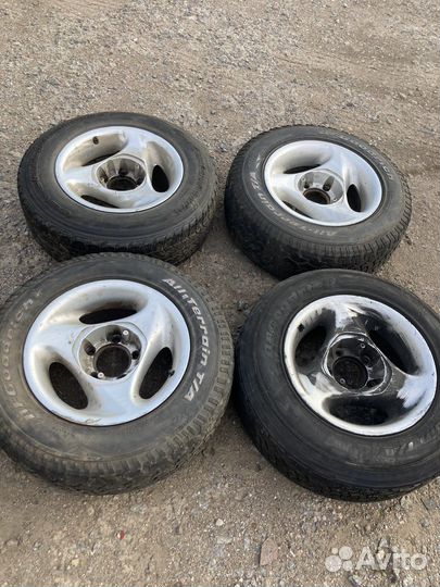 Колеса на mercedes MB 100 r16 лето