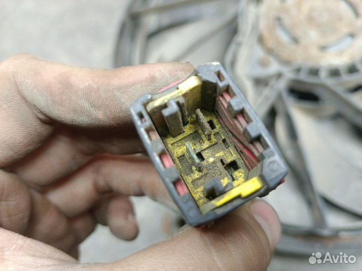 Вентилятор охлаждения Peugeot 206 купе 1.1 TU1JP