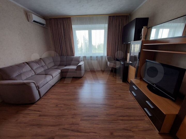 2-к. квартира, 54 м², 5/10 эт.