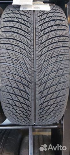 Michelin Pilot Alpin 5 235/50 R19 103H
