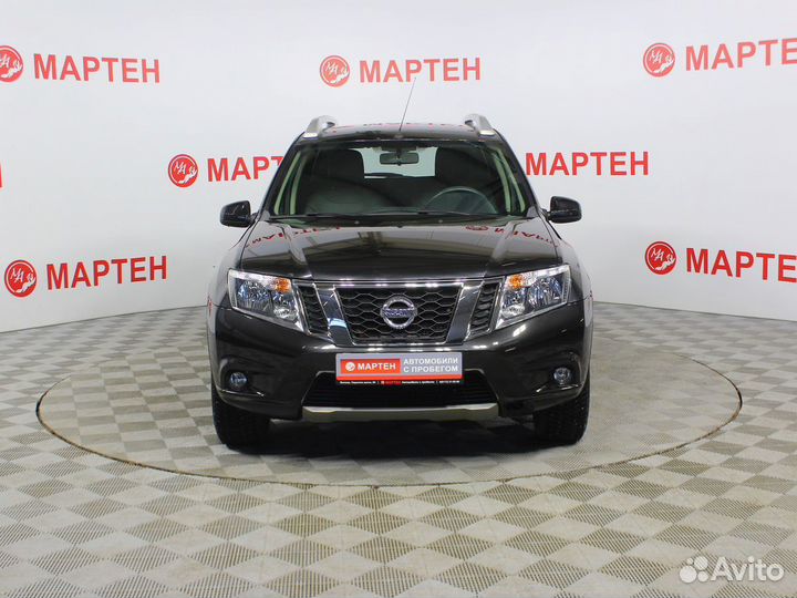 Nissan Terrano 2.0 AT, 2017, 44 915 км