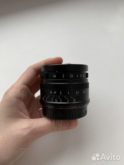 Объектив 7artisans 35mm f1.4