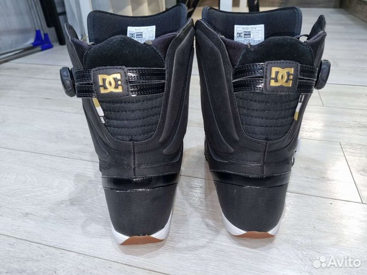 Сноубордические ботинки женские DC mora BOA р.38