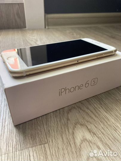 iPhone 6S, 64 ГБ