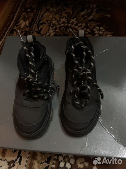 Ботинки Zara 24 размер