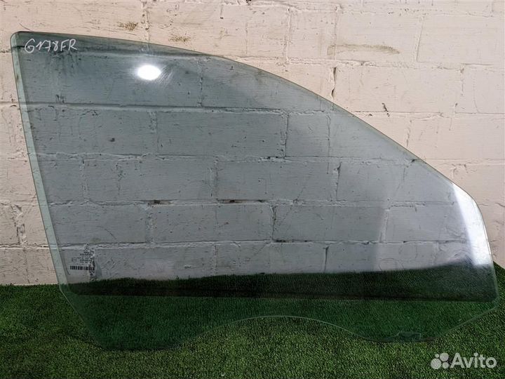 Стекло переднее правое Mercedes Benz E-class W211