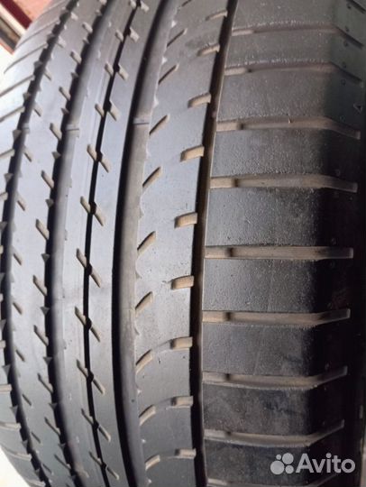 Goodyear Eagle F1 Asymmetric SUV 295/40 R22