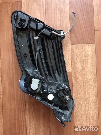 Фонарь габаритный левый в передний бампер диодный