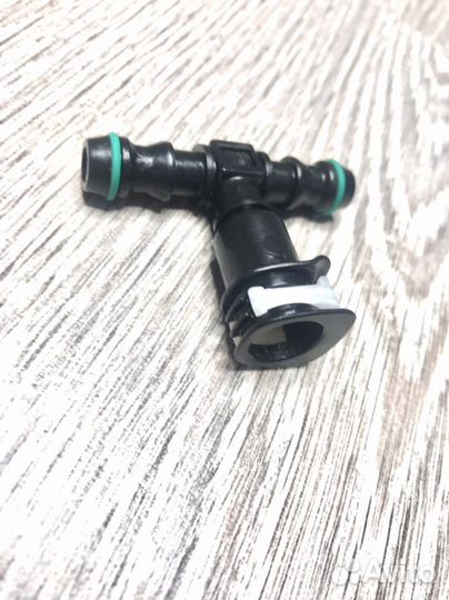 Тройник омывателя фар BMW orig. Новое