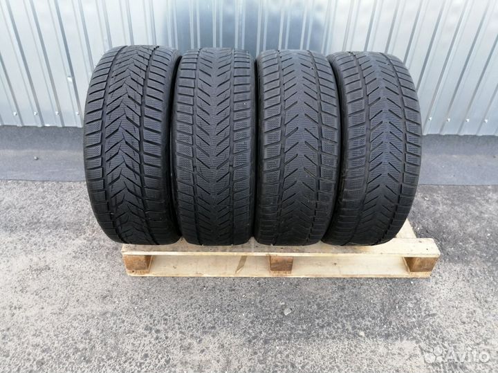 Vredestein Wintrac Xtreme S 225/45 R18 105R