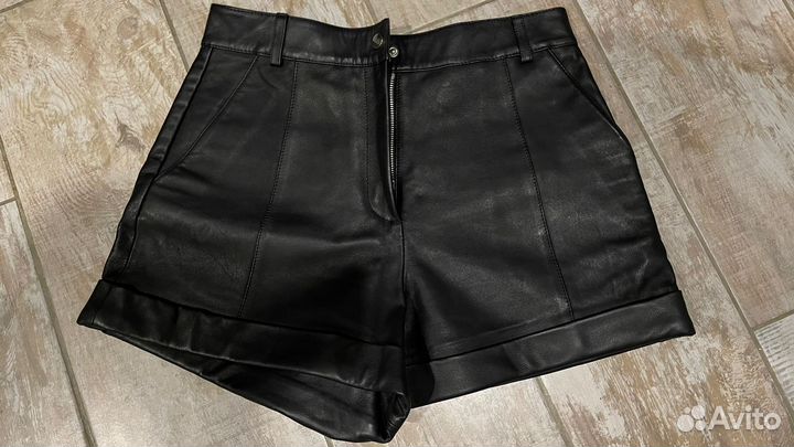 Шорты брендовые женские
