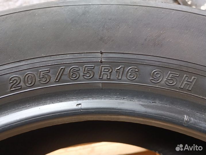 Yokohama BluEarth-GT AE51E 205/65 R16 95H