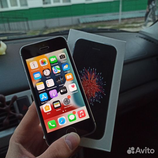 iPhone Se (Ростест)