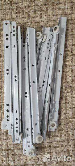 Направляющие для выдвижных ящиков