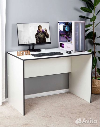 Игровой компьютерный стол