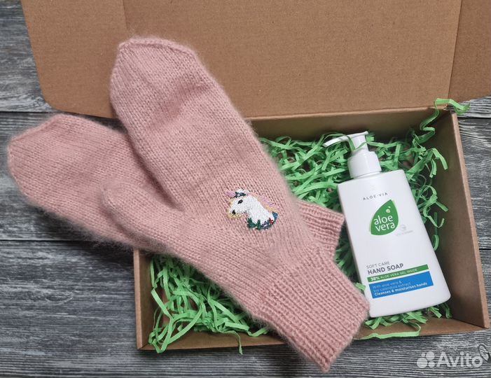 Варежки, новогодний подарок