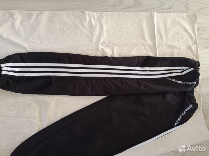 Спортивные штаны женские