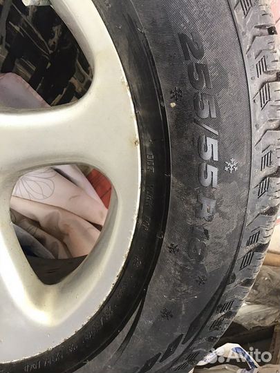 R18 Viatti Bosco Nordico V-523 255/55, PCD 5x120 DIA 64