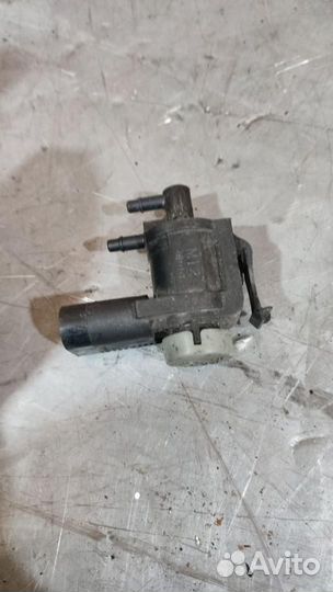 Электромагнитный клапан Audi A4 B6 2003 1J0906283C