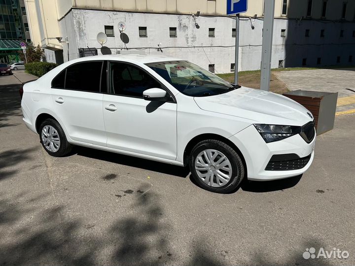 Skoda Rapid 1.6 AT, 2021, 83 000 км