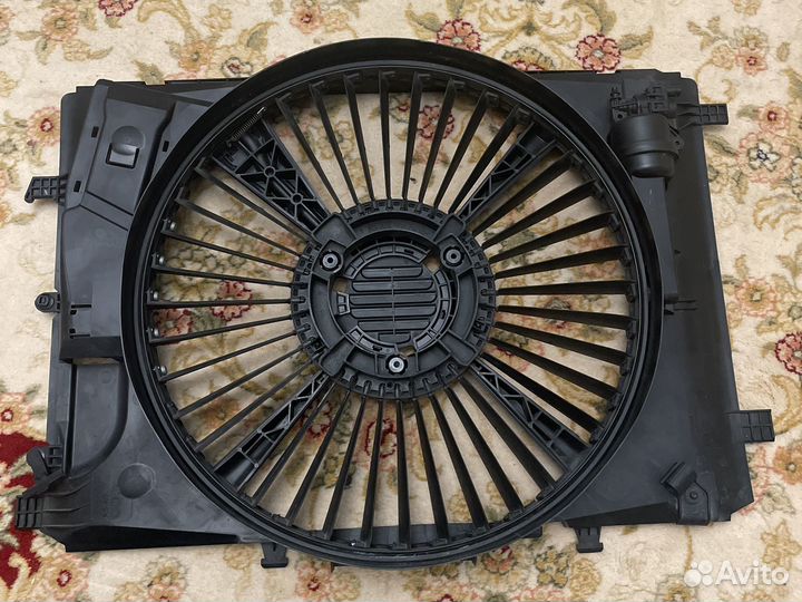 Дифузор вентилятора w204