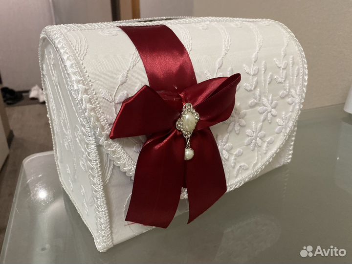 Свадебный сундук для денег