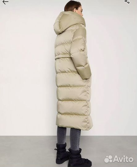 I Am studio пуховик xs Новый