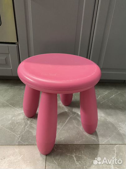 IKEA детский стол, стульчик, табуретка Икея