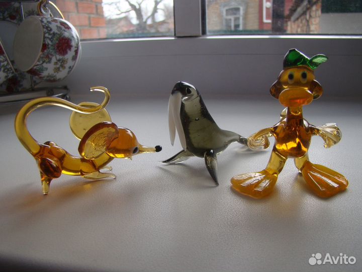 Фигурки и сувениры для дома