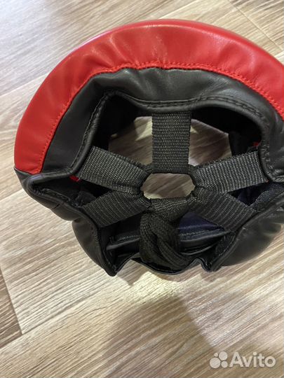 Боксерский шлем jebb