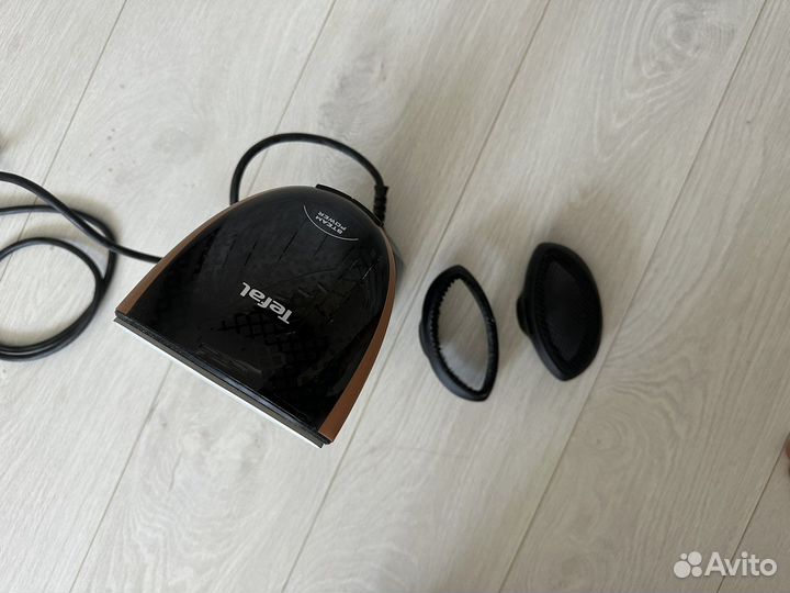 Отпариватель для одежды Tefal