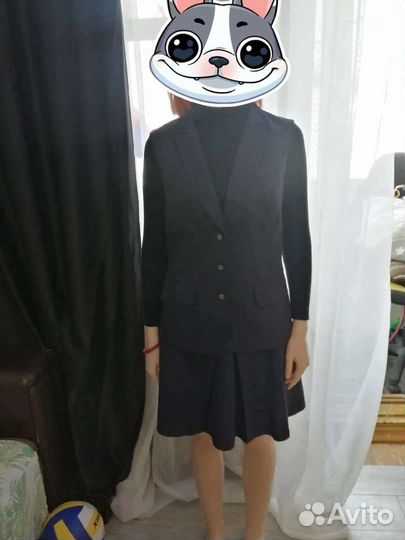 Костюм школьный