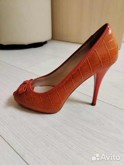Туфли женские