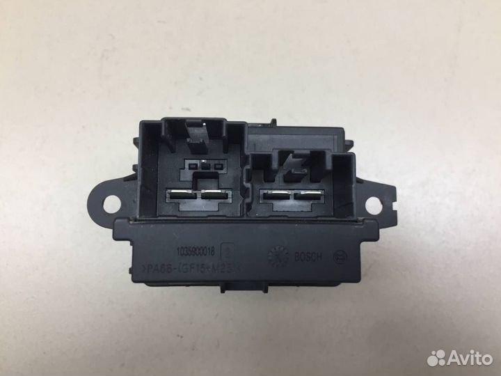 Резистор отопителя Opel Astra J 2010-2017