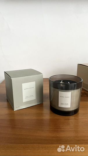 Zara Home большая свеча Poetic Mind оригинал