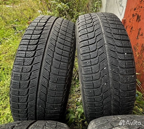 Michelin X-Ice XI3 225/60 R18 100H