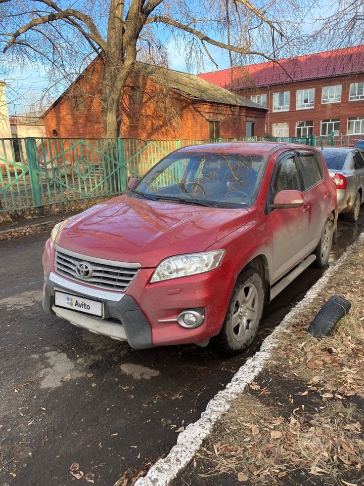Toyota RAV4: фото владельца