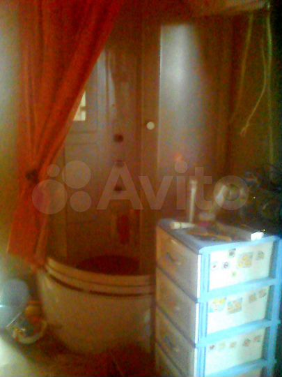 4-к. квартира, 64 м², 2/2 эт.