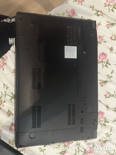 Lenovo B590