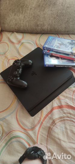 Ps4 slim