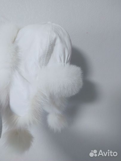 Зимняя женская шапка