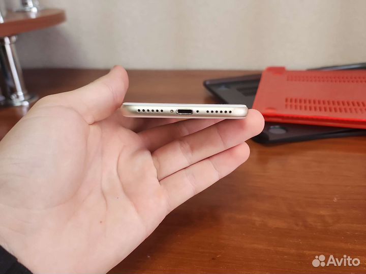 iPhone 7 на запчасти