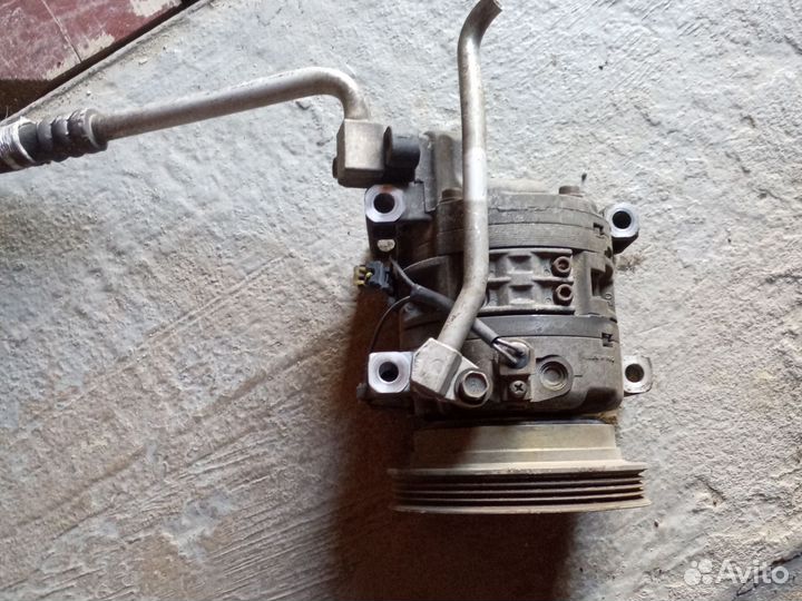 Компрессор кондиционера Ниссан