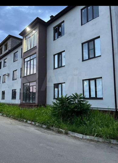 Своб. планировка, 69 м², 1/3 эт.